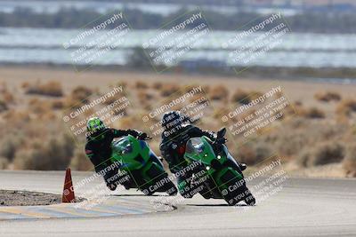 media/Dec-18-2022-SoCal Trackdays (Sun) [[8099a50955]]/Turn 7 Backside (1125am)/